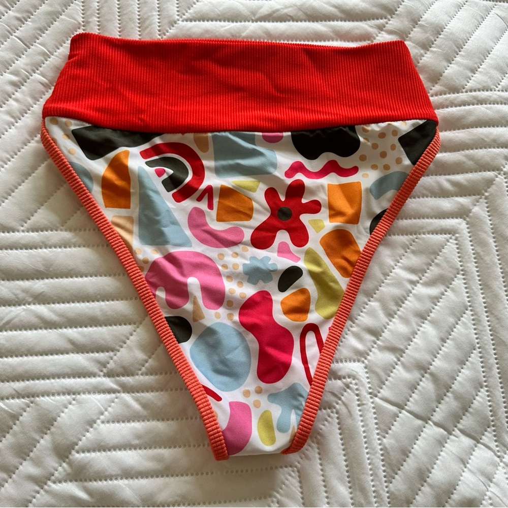 Beach Riot Red - Emmy Abstract Bikini (Bottom only) - Picture 4 of 5